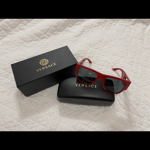 Versace Acétate Sunglasses - Picture 1 of 7